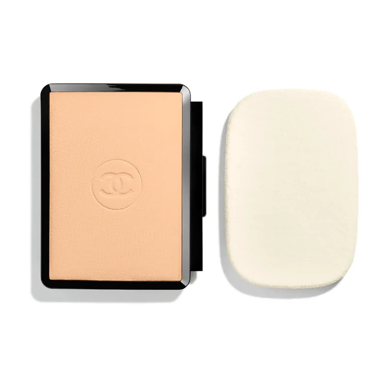 CHANEL ULTRA LE TEINT KOMPAKT-MAKE-UP FÜR HÖCHSTE PERFEKTION - NACHFÜLLUNG. LANGANHALTEND. Geprüft