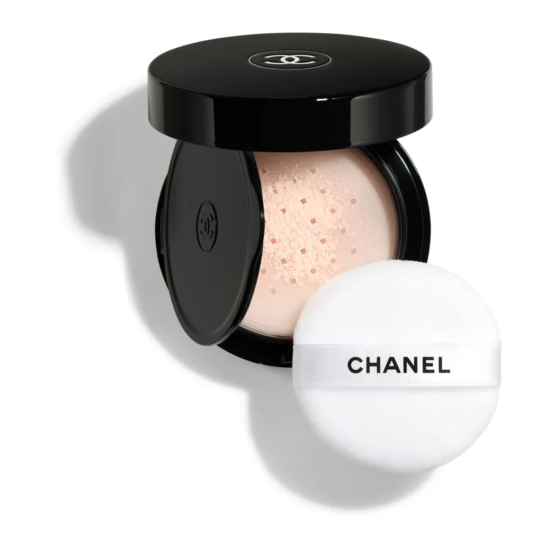 Sale CHANEL POUDRE UNIVERSELLE LIBRE LOSER PUDER MIT NATÜRLICHEM FINISH. REISEGRÖSSE