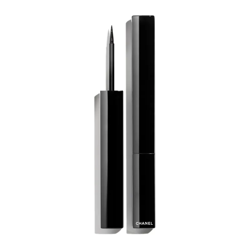 Neue Kollektion CHANEL LE LINER DE CHANEL FLUID-EYELINER FÜR HÖCHSTE PRÄZISION UND LANGEN HALT, FEUCHTIGKEITSBESTÄNDIG