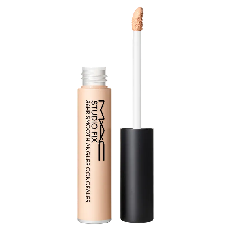 Highlight MAC Studio Fix 36HR Smooth Angles Concealer