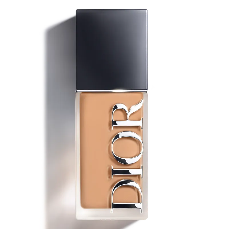 Finale Aktion DIOR DIOR FOREVER SKIN WEAR Blurring Natural Matte Foundation