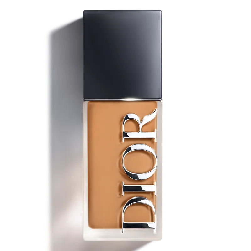 Jetzt Bestellen DIOR DIOR FOREVER SKIN WEAR Blurring Natural Matte Foundation